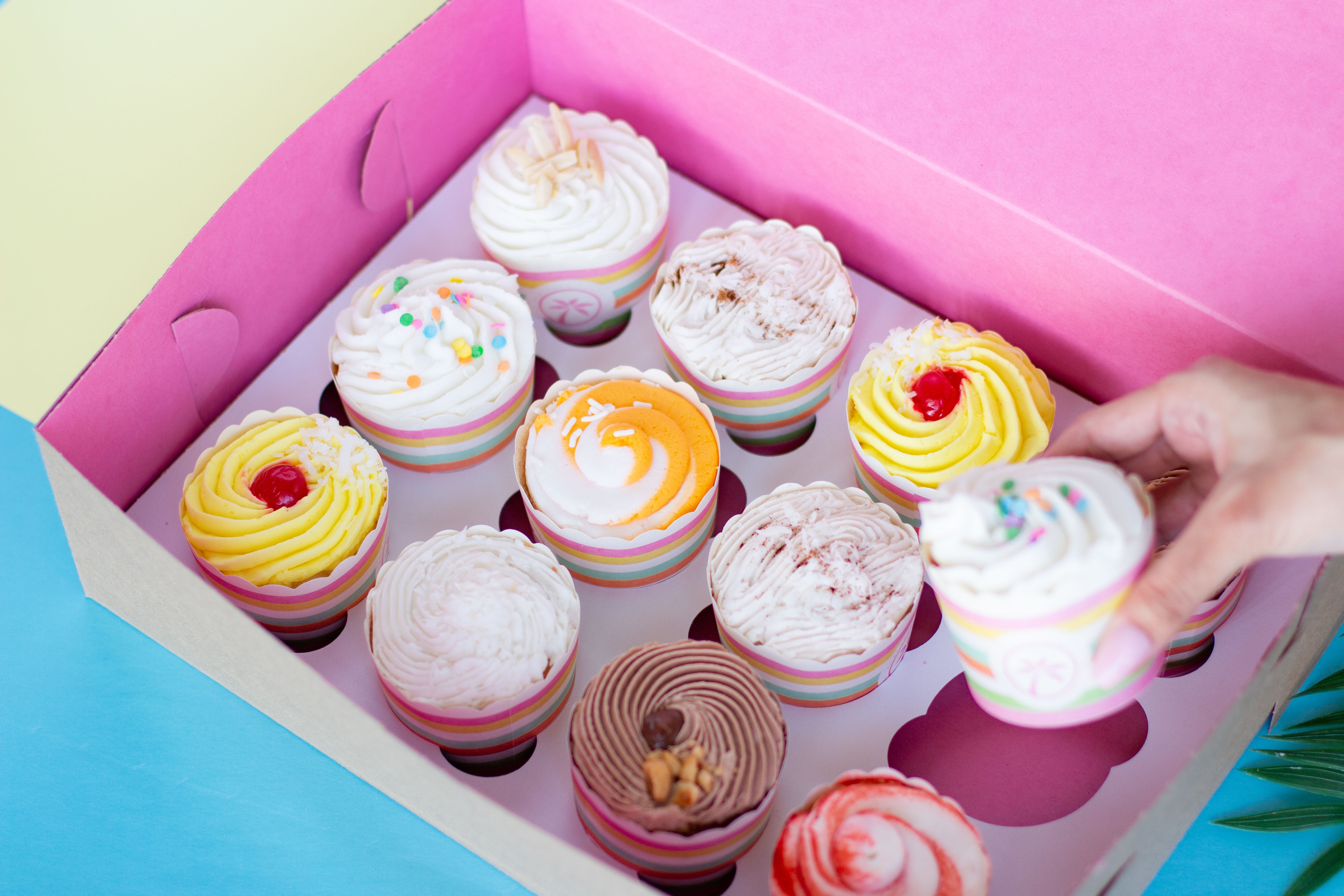 12 Bizcochitos Soaked Cupcakes | Borinken Cakes